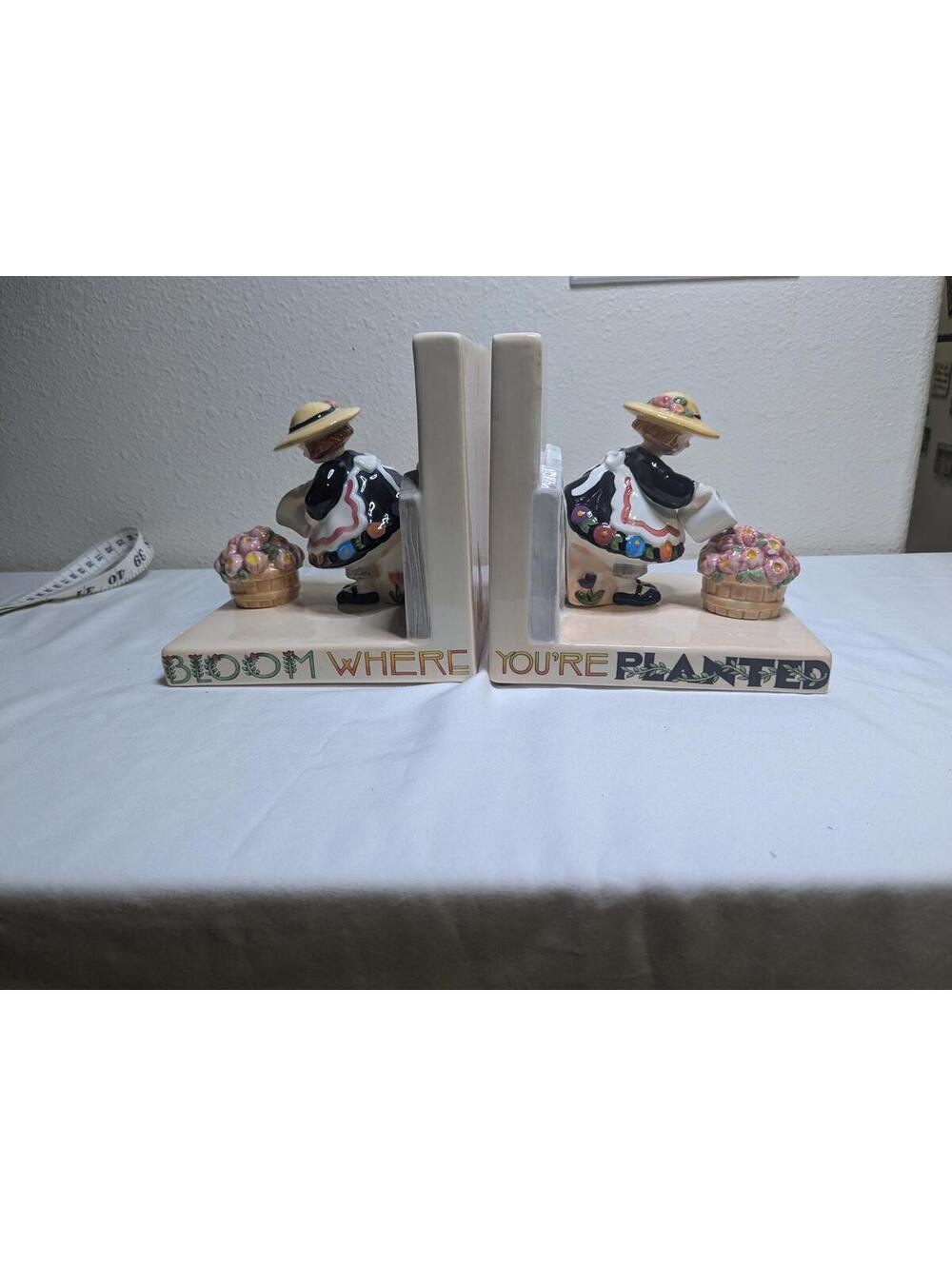 EUC Charming Mary Engelbreit Vintage Ceramic Bookends - Flower Market Scene